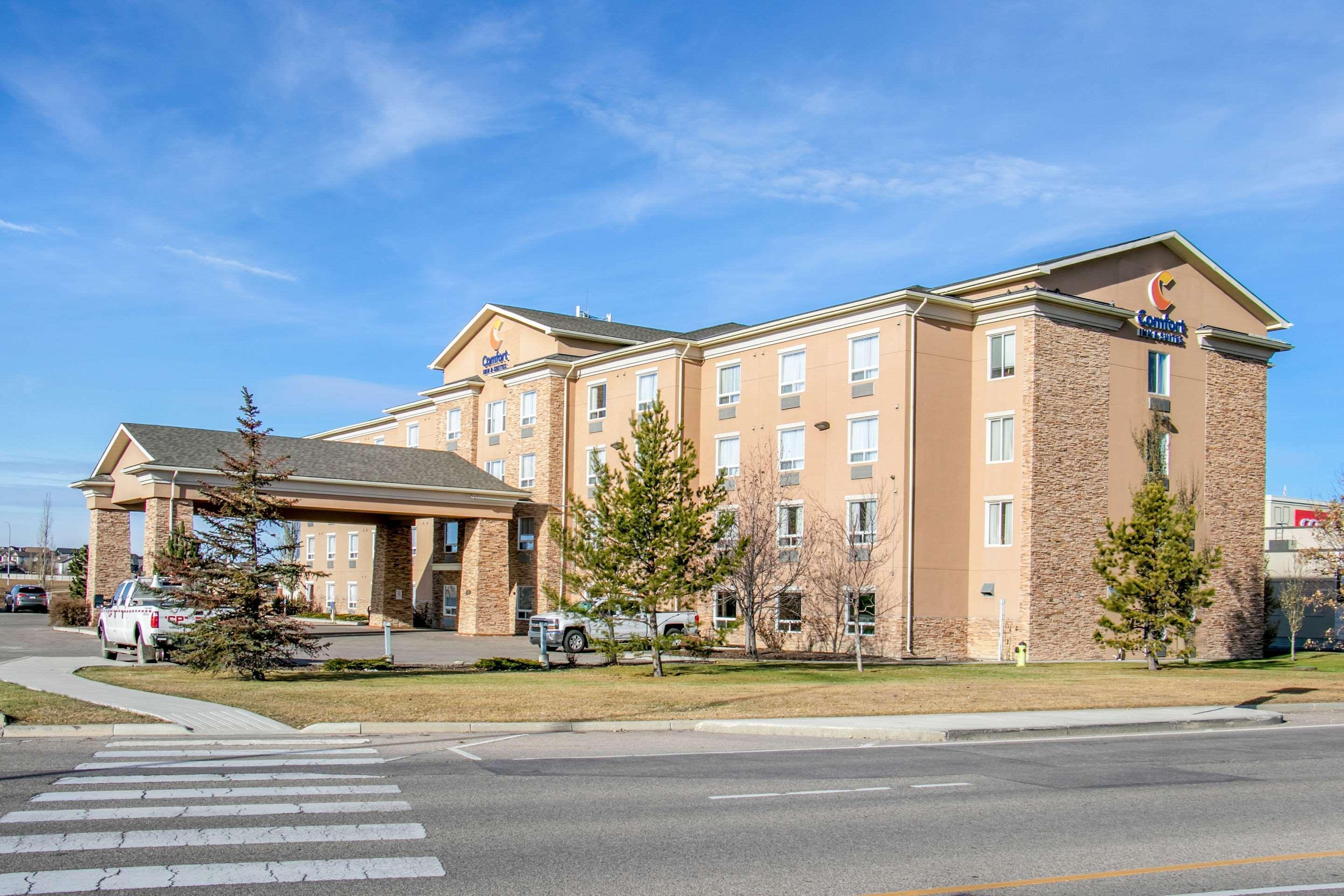 Comfort Inn & Suites Airdrie Eksteriør bilde